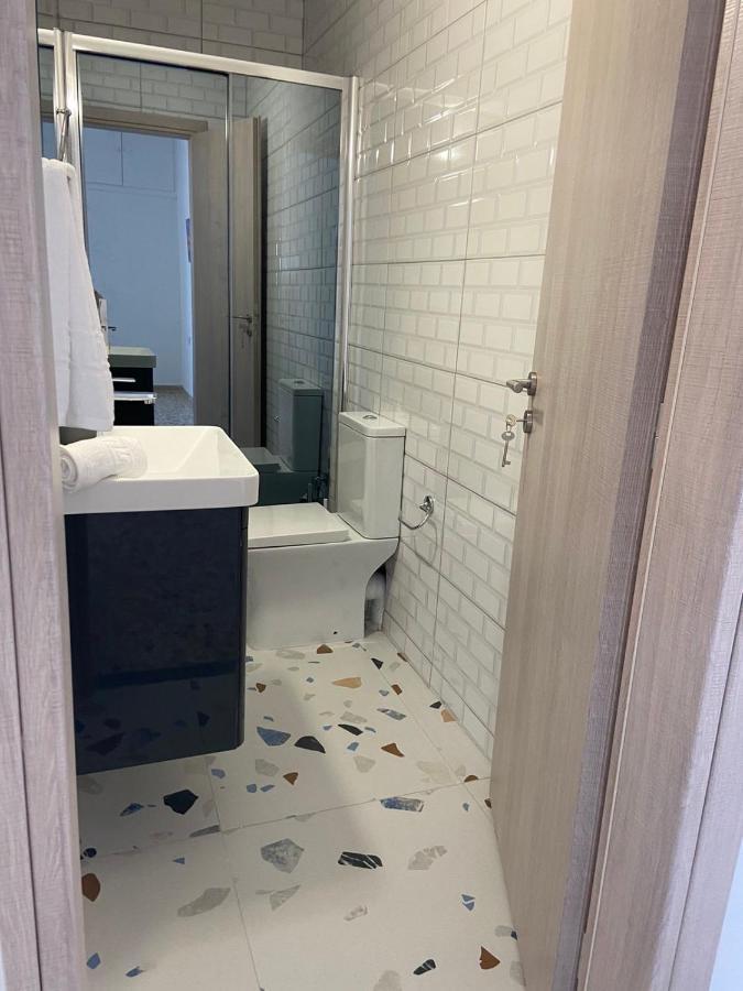 Paola'S Apartment Near Athens Airport Spáta Екстериор снимка