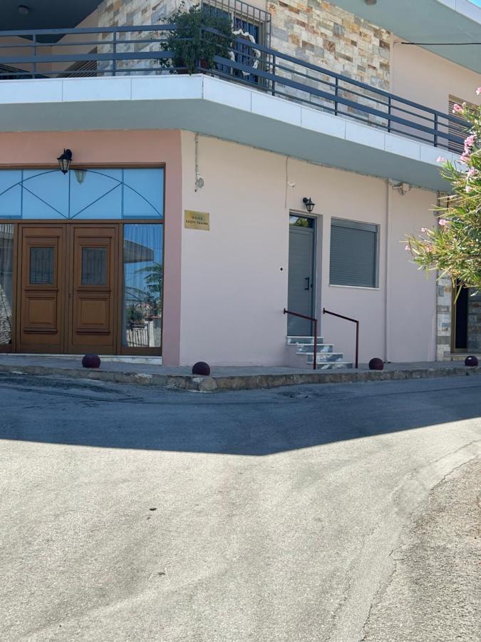 Paola'S Apartment Near Athens Airport Spáta Екстериор снимка